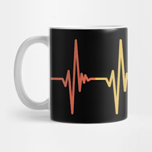 Vintage Disc Golf Retro Heartbeat Gift Disc Golf Mug
